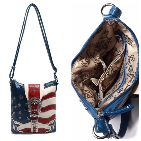 Handbags - 🍬HP🍬🆕LAST ONE-Crossbody blue